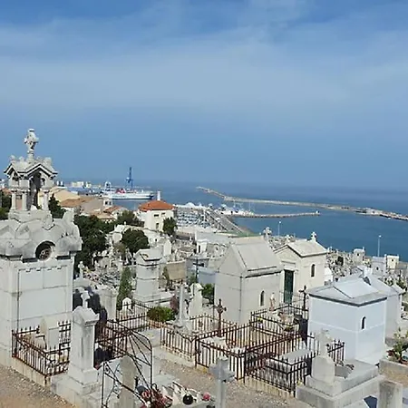 Escapade A La De Apartment *