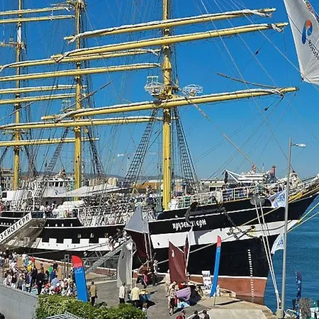 Escapade A La De Sete